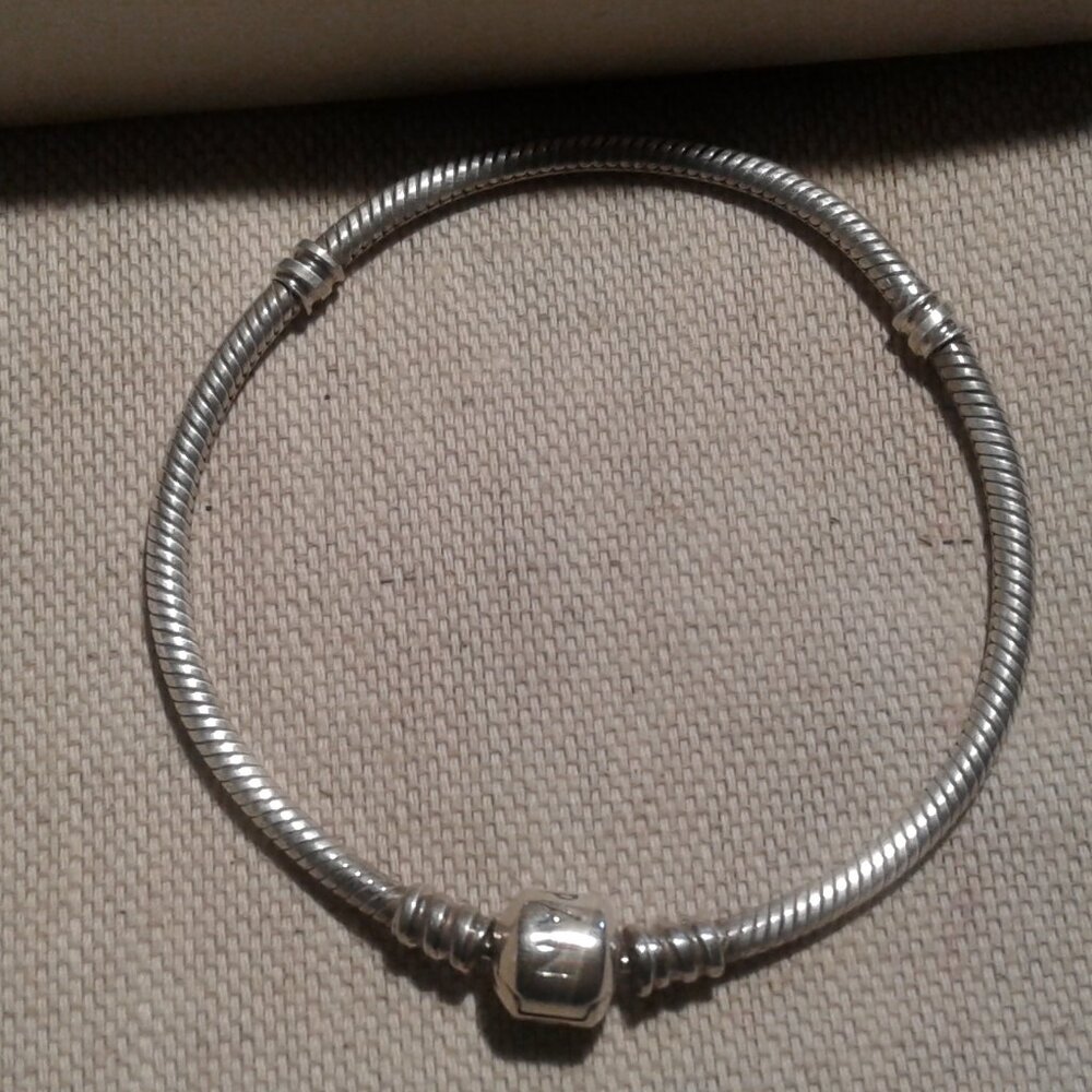 NEW!  Pandora Bracelet Only Barrel Clasp - Lower Price